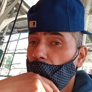 Meet your Posher, Luis